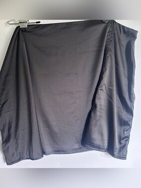 ARULA Black Satin-Effect Midi Skirt